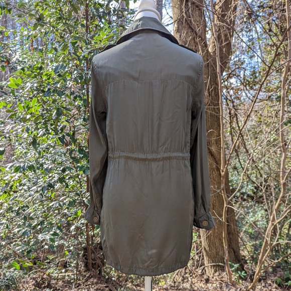 CUBIC Cargo Jacket Lightweight Fabric in Military Green Size Medium US 6 NWT - Picture 7 of 9